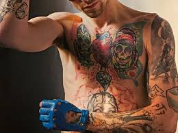 Δεν παίζει και ρόλο αυτό σχολίασε η ιωάννα μαλέσκου αναφορικά με την σχέση που φημολογείται πως έχει ξεκινήσει με τον κωνσταντίνο αργυρό. Ellhnas Tragoydisths Pozarei Gymnos Kai Apokalyptei Nai Moy Aresei To Se3