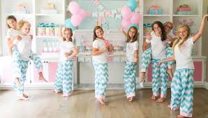 Birthday Themes For 12 Year Olds Brynne S Monogram Slumber Birthday Party For Balloon Time S Party On A Dime Charity Challenge Girls Slumber Party Sleepover Birthday Parties Tween Girl Birthday