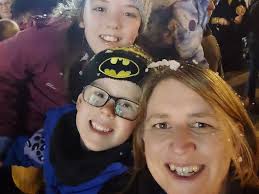 Parenting expert mum says secret to happy children is no fixed bedtime