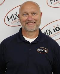 Happy Thursday!☀☕ Today