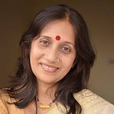 Paula Bucher's Instagram, Twitter & Facebook