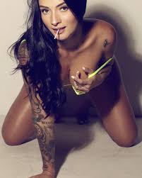 Salome Gil - Free nude pics, galleries & more at Babepedia