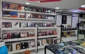 Loja de discos de vinil promove evento aberto ao público em Natal