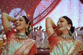 Madhuri dixit as chandramukhi in the hindi film devdas (2002). Devdas 2002 Photo Gallery Imdb