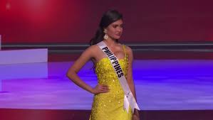 The video showed rabiya, along with other contestants, during the introduction of the evening gown competition. Giwhhiuta5m8um