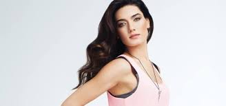 Hande subasi was born on february 21, 1984 in ankara, turkey. Hande Subasi Photos Facebook
