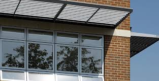 Fenster Mit Sonnenschutz Fur Beide Innen Aussen Velfac