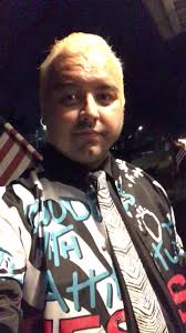 Happy New Years 🥂 #happynewyear #brianhardy #brianswrestlingcollection  #prowrestling #prowrestler #athlete #FYP #Foryou #NYE2021 #party #blondes