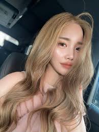 𝒌𝒖𝒎𝒊 ♡