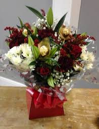 Valentine's day is all about expressing your love for those special people in your life, and nothing sends a stronger message of love than beautifully designed valentine's flowers. Valentine S Day Flowers Bristol Florist Cala S Flowers