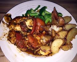Gordon ramsay chicken parm is one of his most exhilarating recipes. Hell S Chicken Picture Of East Side Mario S Barrie Bryne Maple Dr Tripadvisor
