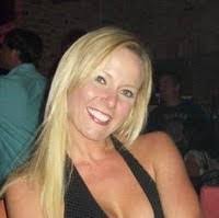 Karen Pyle's Instagram, Twitter & Facebook