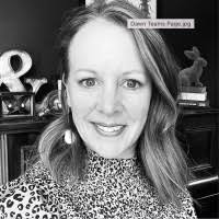 100+ profilů „Truscott“