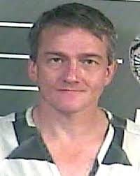 Man charged with using stolen checks to buy auto parts