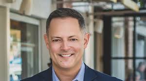 Rafael Anchia, ordezkari demokrata: "Ez dago dudarik, Texas armazaleen  santutegi da"