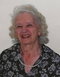 Rena Abrams's Instagram, Twitter & Facebook