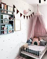 Diy betthimmel / eye catching diy hula hoop crafts that you are going to love : Bed Canopy Diy Bed Canopy Kids Bed Canopy Ideas Bed Canopy Australia Bed Canopy Us Bed Canopy Accessories Hanging A Kinderschlafzimmer Kinder Zimmer Zimmer