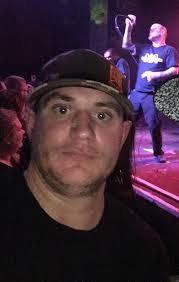 Sharon Chaisson's Instagram, Twitter & Facebook