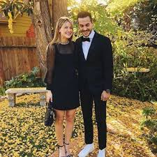 Chris Wood Christophrwood Photos Et Videos Instagram Chris Wood Melissa Supergirl Supergirl Cosplay