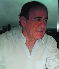 João Tales: médico com voz de tenor