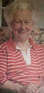 Mary Pamela Bowes-Lyon (McCorquodale), Countess of Strathmore and Kinghorne 