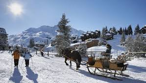 En prenant en compte les épisodes neigeux sur 24 heures ou la hauteur maximale en haut des pistes, la chaîne pyrénéenne a battu des records. Top 9 Des Stations De Ski Avec Le Meilleur Enneigement