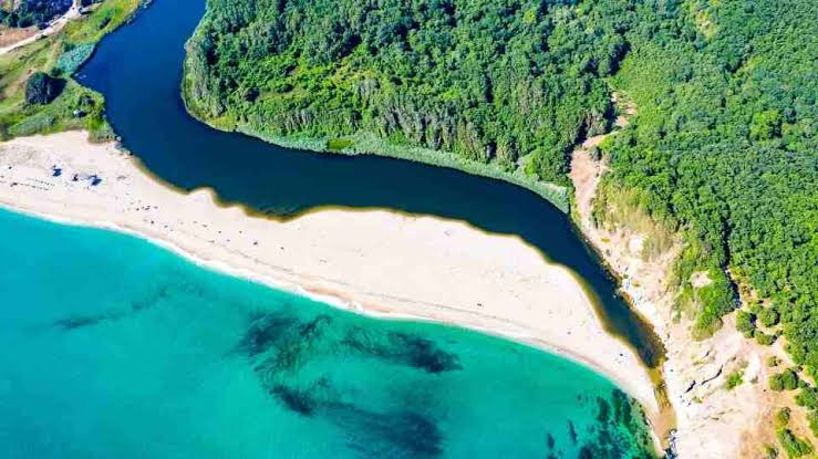 Sinemorets Beach Campsites - Travel in Bulgaria