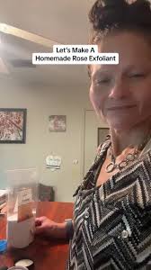 Beauty by Carissa Rose Petals and Oil for Sugar Scrub Recipe