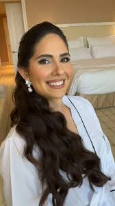 Dia dessa noiva especial @hailascheffer , ., Uma produção atemporal e cheia  de personalidade e elegância! , ., Special day to this wonderful bride  @hailascheffer , ., A timeless production full of ...