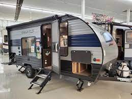 The cherokee wolf pup travel trailer and toy hauler by forest river are lightweight and easy to tow with ample storage for all your things. New 2022 Wolf Pup 16fq By Cherokee Light Weight Travel Trailer For Sale At All Seasons Rv In Streetsboro Ohio Ohio Wolf Pup Rv Dealer