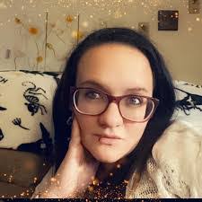 Jennifer Beidler's Instagram, Twitter & Facebook