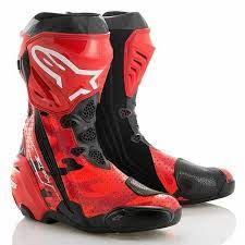 Pin By Emerson Ccallo Mamani On Arte De Videojuegos Boots Racing Boots Bike Boots