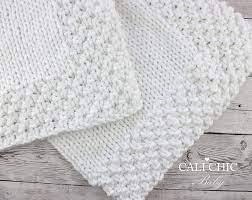 Each border is densely packed with round kernels of immensely charming yarn bobbles. Ravelry Frozen Baby Blanket 165 Pattern By Kyoko Cali Chic