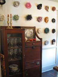 Vintage Hats As Art I Just Bought A Lot Of 12 Hats For This Very Reason Antique Hats Hat Display Vintage Hat Display