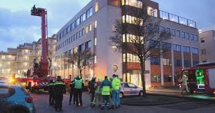 De brand brak rond 23.30 uur uit op de negende etage van een flatgebouw aan het reviusrondeel. Verdachte Opgepakt Voor Brand In Studentencomplex Capelle Aan Den Ijssel Hart Van Nederland