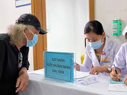 Jun 22, 2021 · giấy chứng nhận tiêm vaccine hiện cũng không có nhiều ý nghĩa như nhiều người kỳ vọng. Tráº£i Nghiá»‡m Ä'i Tiem Vaccine Covid 19 Nhá»¯ng Chu Y Khong Nen Bá» Qua Tin Tá»©c Má»›i Nháº¥t 24h Ä'á»c Bao Lao Ä'á»™ng Online Laodong Vn