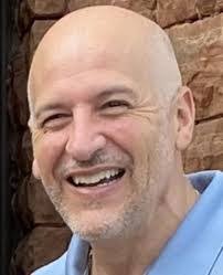 Karen Manger's Instagram, Twitter & Facebook