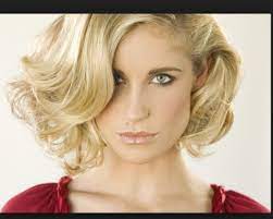 Medium Wavy Classic Bob Glam Bob Movie Star Bob Holiday Hairstyles Pretty Hairstyles Cool Hairstyles