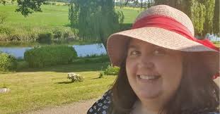 Clare Denny's Instagram, Twitter & Facebook