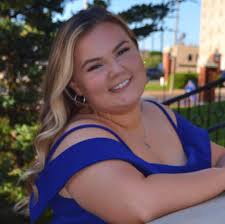 Arlanzie Combs's Instagram, Twitter & Facebook