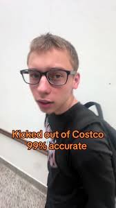 Brett Hollis Comedian