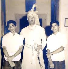 The main one being king kadambavel (sivakarthikeyan). The Zamin S Of Tamilnadu Beitrage Facebook