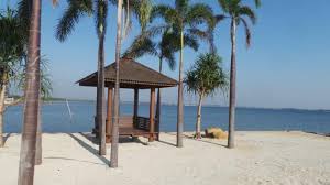 We stayed at dseason for three nights with our two boys (3yrs. Pemandangan Di Hotel D Season Jepara Tak Kalah Dari Hotel Hotel Di Bali Tribun Jateng