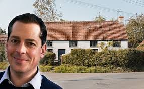 INTERVIEW: The estate agency 'doing things differently' in the SW