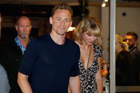 In june 2016, taylor swift and tom hiddleston were madly in love and introducing each other to their respective parents. Taylor Swift And Tom Hiddleston Have Entered The Reality Tv Stage Of Their Relationship Vanity Fair