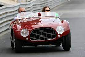 Fu ideata nel 1967, su base ferrari 512 s , da paolo martin , 1 all'epoca designer presso la pininfarina, ed è riconosciuta come una delle più famose dream car. 1953 Ferrari 625 Tf Vignale Spyder Images Specifications And Information
