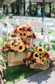 22 romantic red wedding bouquets related stories 30 Cheerful Sunflower Wedding Ideas For A Rustic Chic Wedding Elegantweddinginvites Com Blog