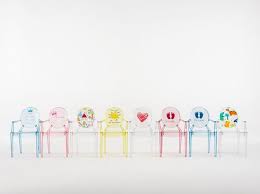 Mais bon je trouve que son prix est un peu élevée quand on voit celui de la chaise haute avec plus d'éléments. L Objet Deco Du Jour Une Chaise Design Pour Enfant A Personnaliser Elle Decoration