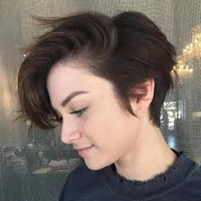 If you have a medium haircut for natural hair, try this asymmetrical protective hairstyle. 40 Short Haircuts For Girls With Added Oomph
