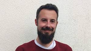 El PRC insta al Ayuntamiento a limitar la velocidad a 30 km/h e instalar  limitadores en la Calle de detrás del taller